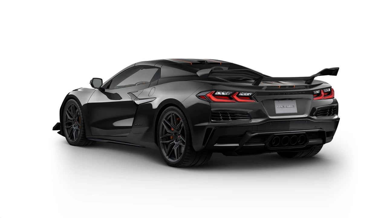 2026 Chevrolet Corvette C8 Z06 - Image 3 of 11