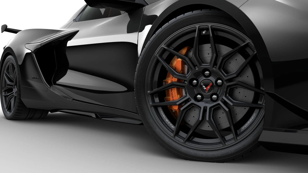 2026 Chevrolet Corvette C8 Z06 - Image 6 of 11