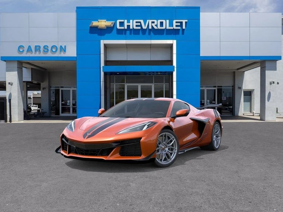2026 Chevrolet Corvette C8 Z06 - Image 8 of 31