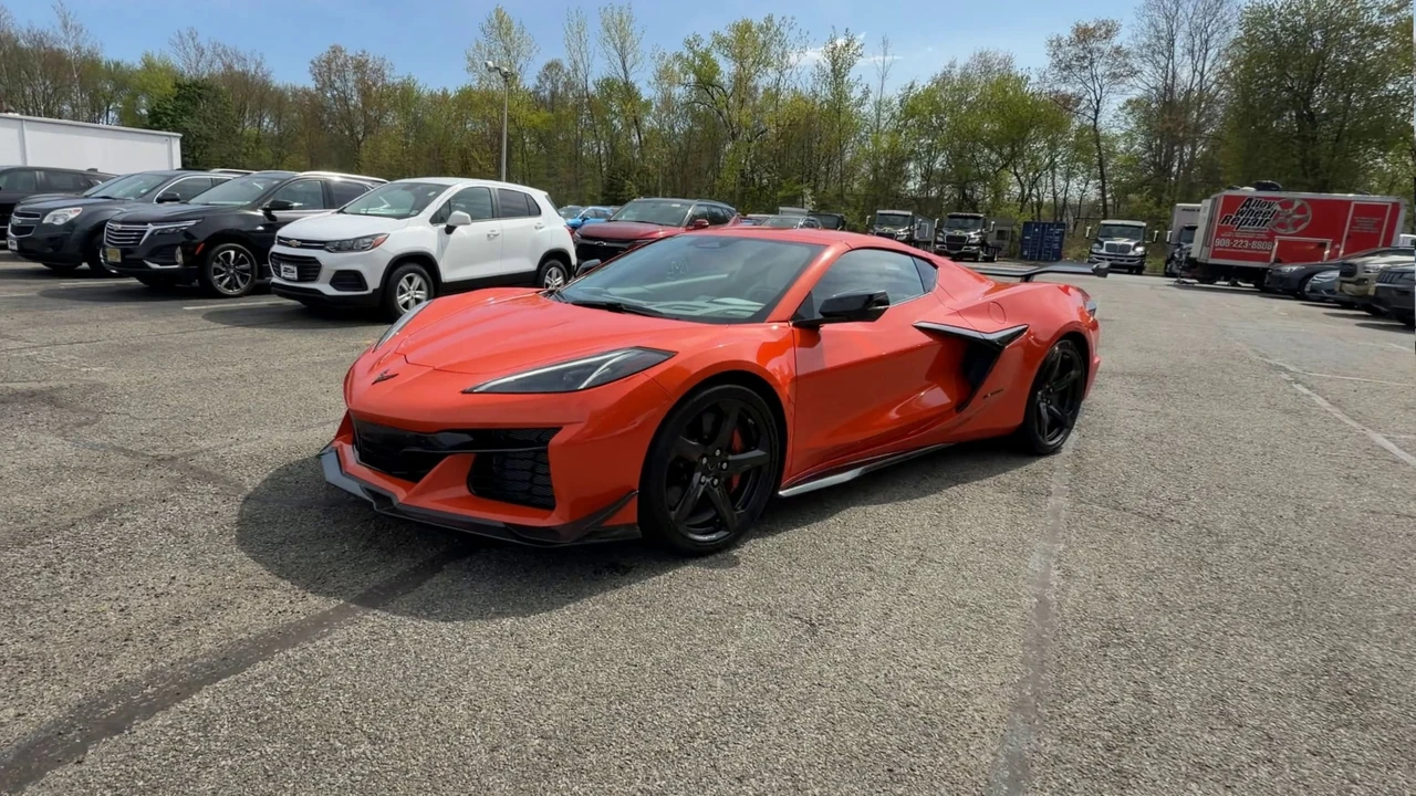 2026 Chevrolet Corvette C8 Z06 - Image 4 of 31