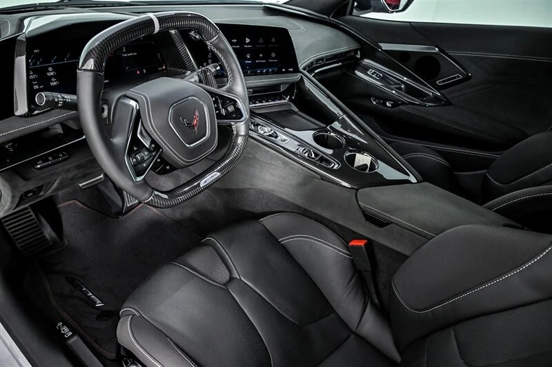 2026 Chevrolet Corvette C8 Z06 - Image 17 of 31