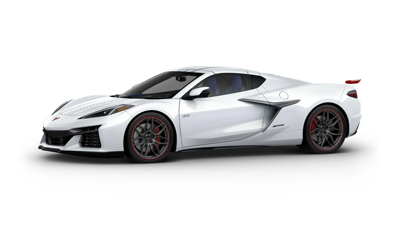 2026 Chevrolet Corvette C8 Z06 - Image 2 of 11