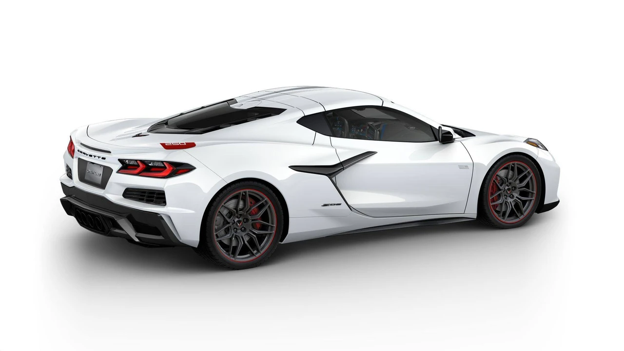 2026 Chevrolet Corvette C8 Z06 - Image 4 of 11