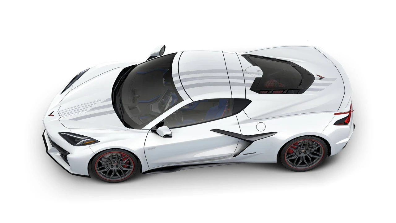 2026 Chevrolet Corvette C8 Z06 - Image 7 of 11