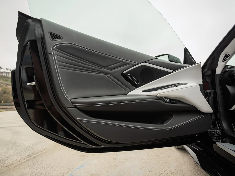 2026 Chevrolet Corvette C8 Z06 - Image 30 of 31