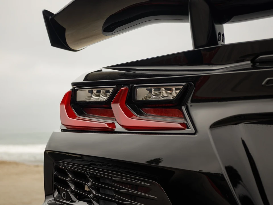 2026 Chevrolet Corvette C8 Z06 - Image 14 of 31
