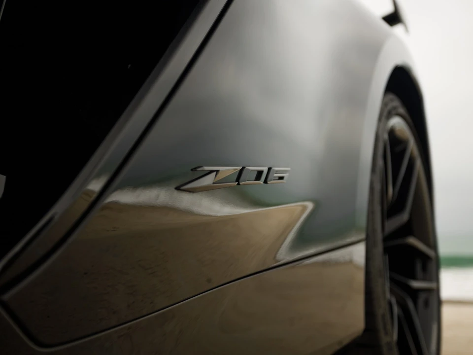 2026 Chevrolet Corvette C8 Z06 - Image 15 of 31