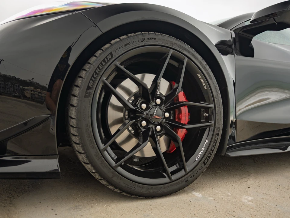 2026 Chevrolet Corvette C8 Z06 - Image 19 of 31