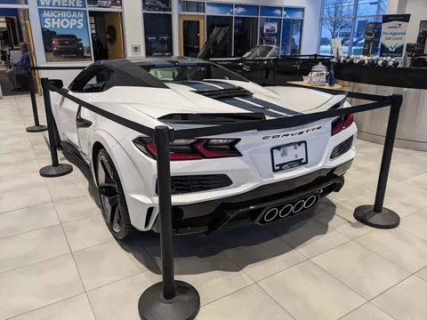2026 Chevrolet Corvette C8 Z06 - Image 2 of 8