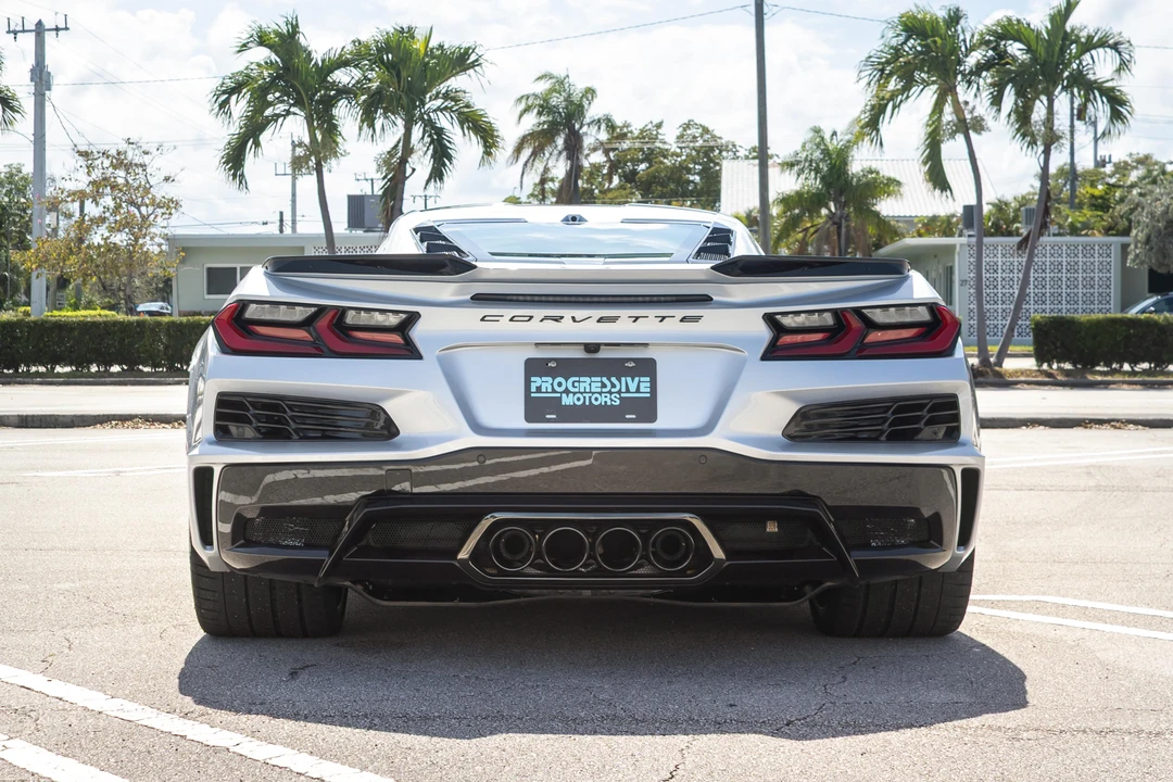2026 Chevrolet Corvette C8 Z06 - Image 15 of 31