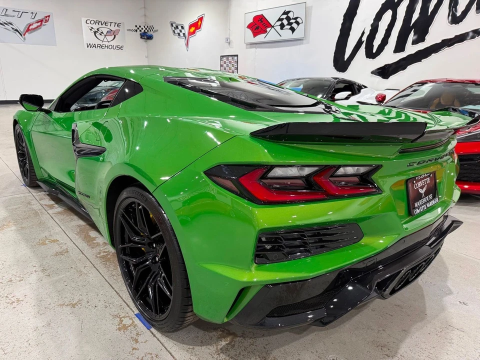 2026 Chevrolet Corvette C8 Z06 - Image 4 of 21