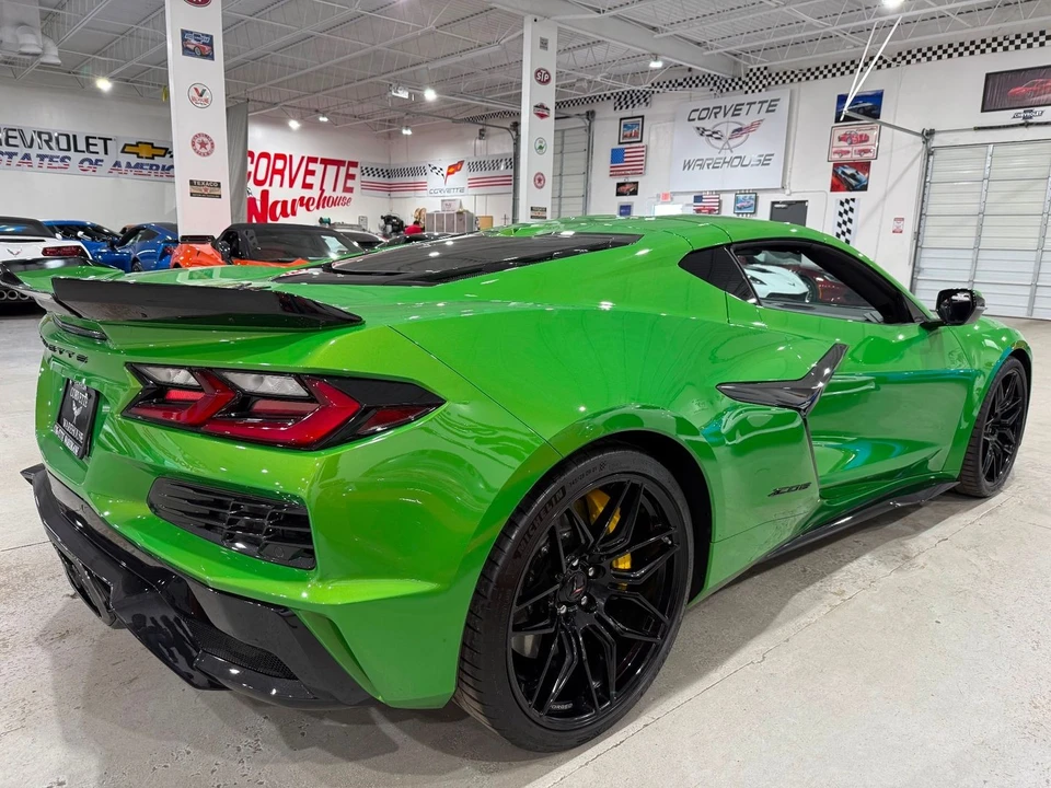 2026 Chevrolet Corvette C8 Z06 - Image 6 of 21