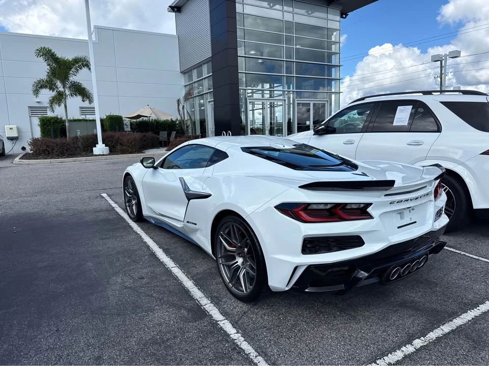 2026 Chevrolet Corvette C8 Z06 - Image 3 of 4