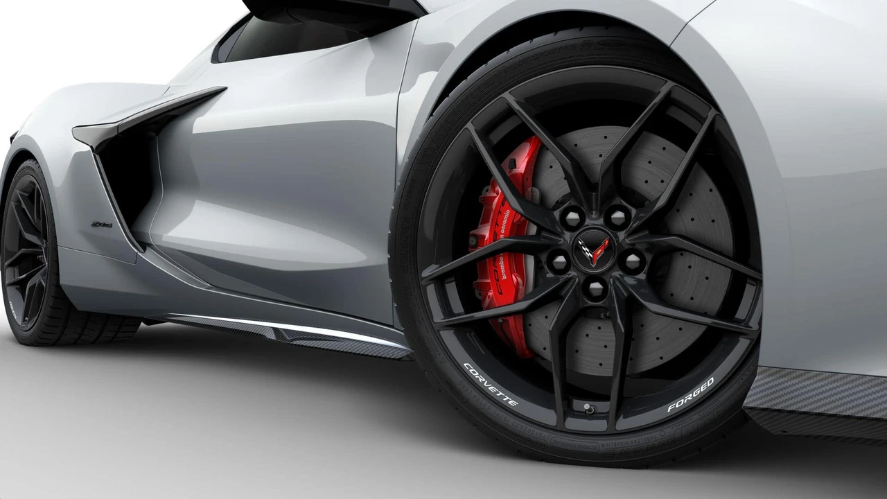 2026 Chevrolet Corvette C8 Z06 - Image 6 of 11