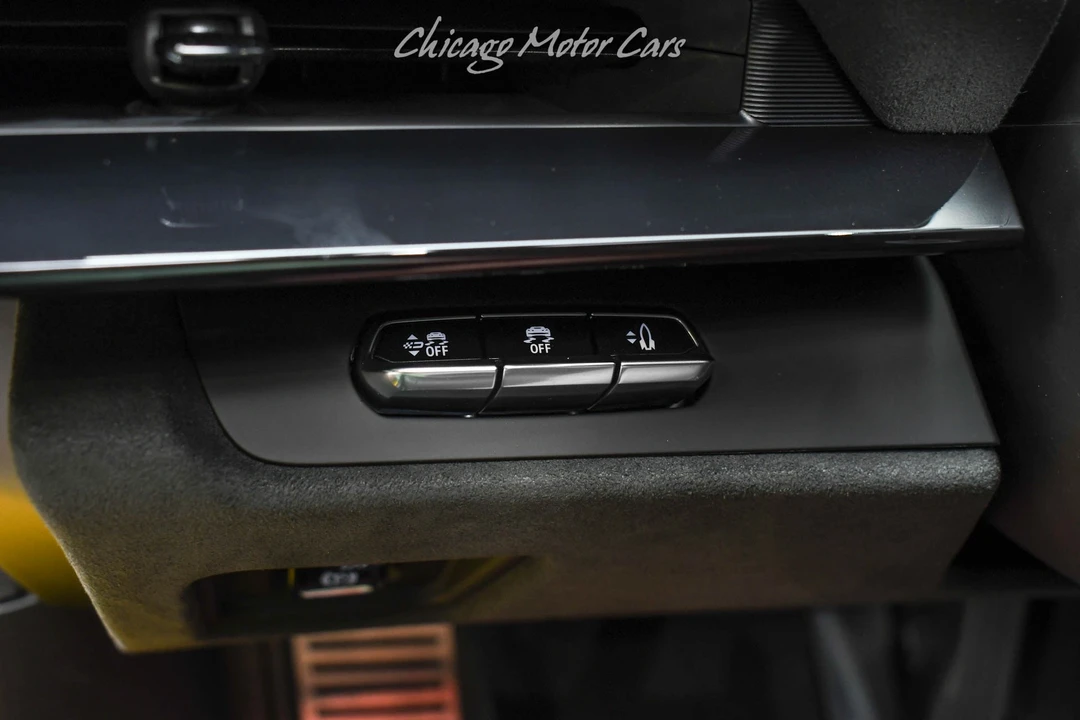 2026 Chevrolet Corvette C8 ZR1 - Image 11 of 31