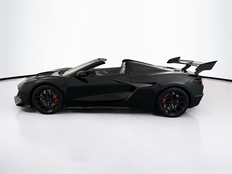 2026 Chevrolet Corvette C8 ZR1 - Image 4 of 12