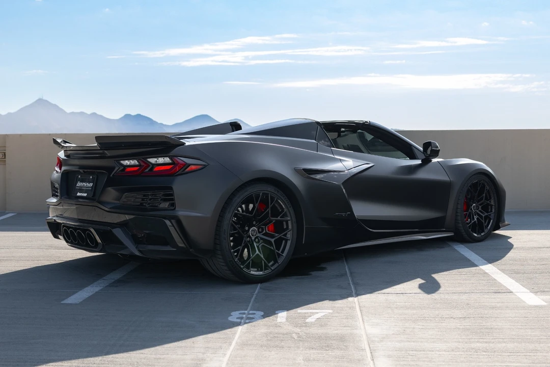 2026 Chevrolet Corvette C8 ZR1 - Image 10 of 31