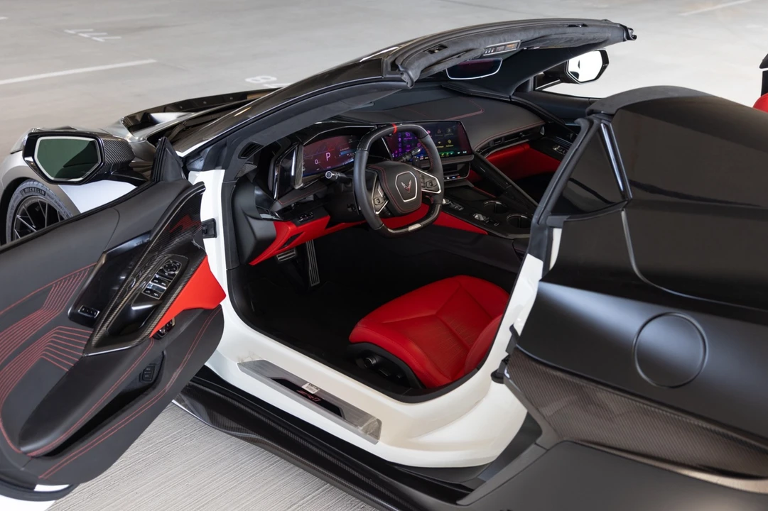 2026 Chevrolet Corvette C8 ZR1 - Image 3 of 31