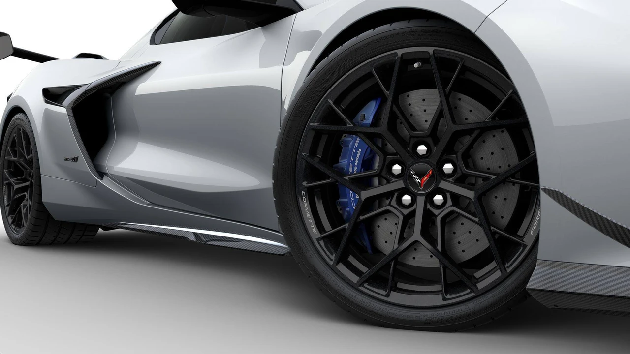 2026 Chevrolet Corvette C8 ZR1 - Image 6 of 11