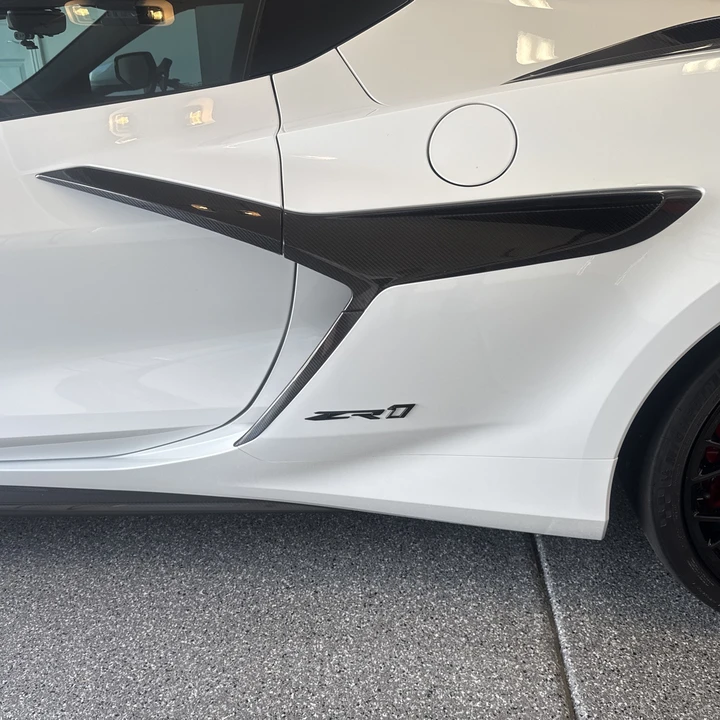 2026 Chevrolet Corvette C8 ZR1 - Image 16 of 17