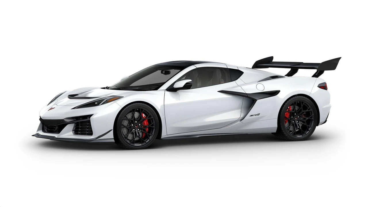 2026 Chevrolet Corvette C8 ZR1 - Image 2 of 11