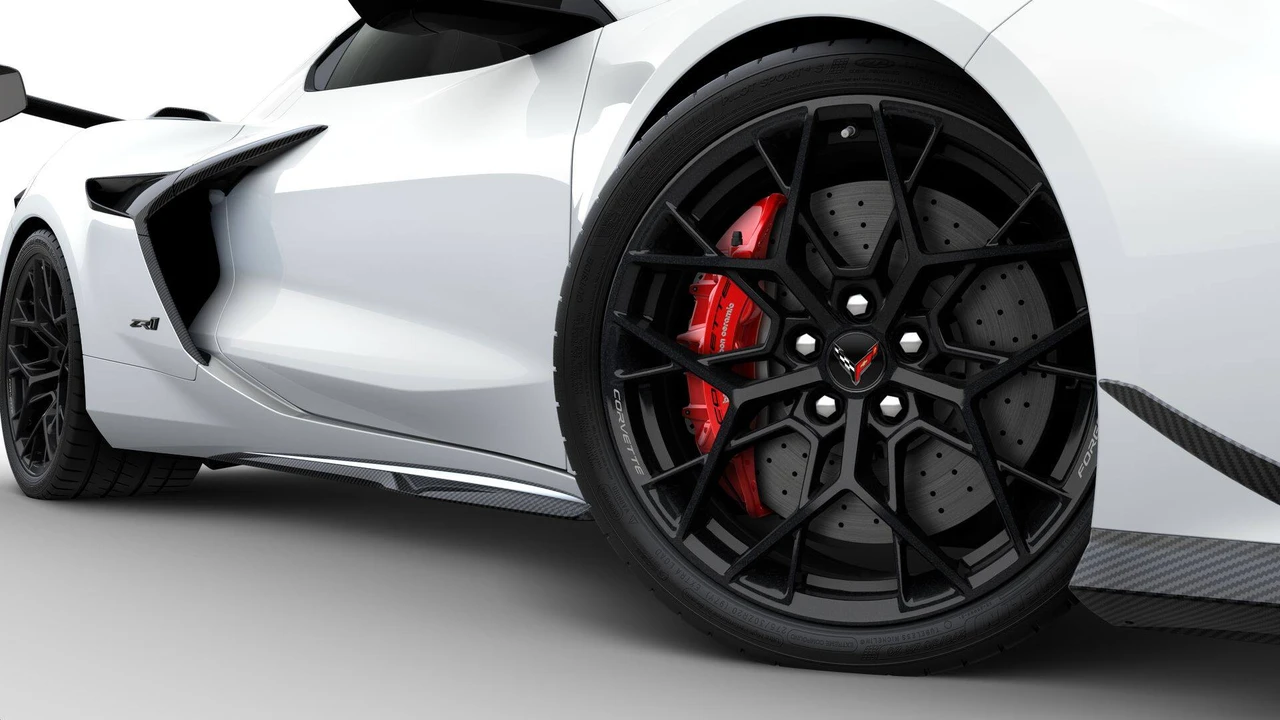 2026 Chevrolet Corvette C8 ZR1 - Image 6 of 11