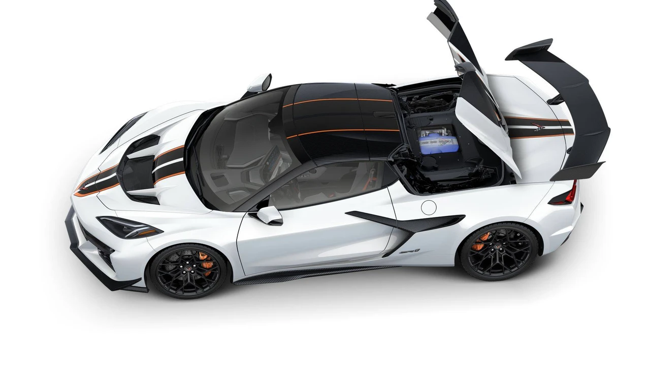 2026 Chevrolet Corvette C8 ZR1 - Image 7 of 11