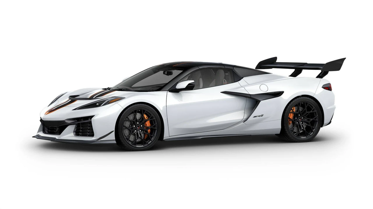 2026 Chevrolet Corvette C8 ZR1 - Image 2 of 11
