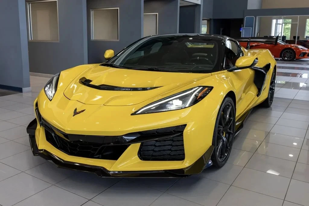 2026 Chevrolet Corvette C8 ZR1 - Image 5 of 26