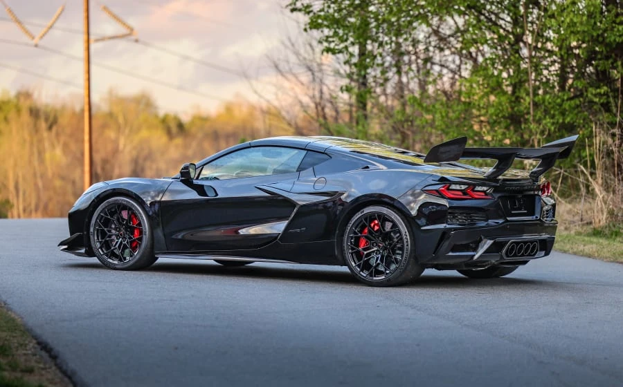 2026 Chevrolet Corvette C8 ZR1 - Image 11 of 31