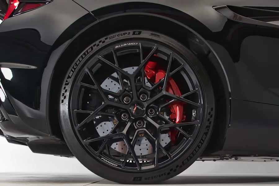 2026 Chevrolet Corvette C8 ZR1 - Image 24 of 31