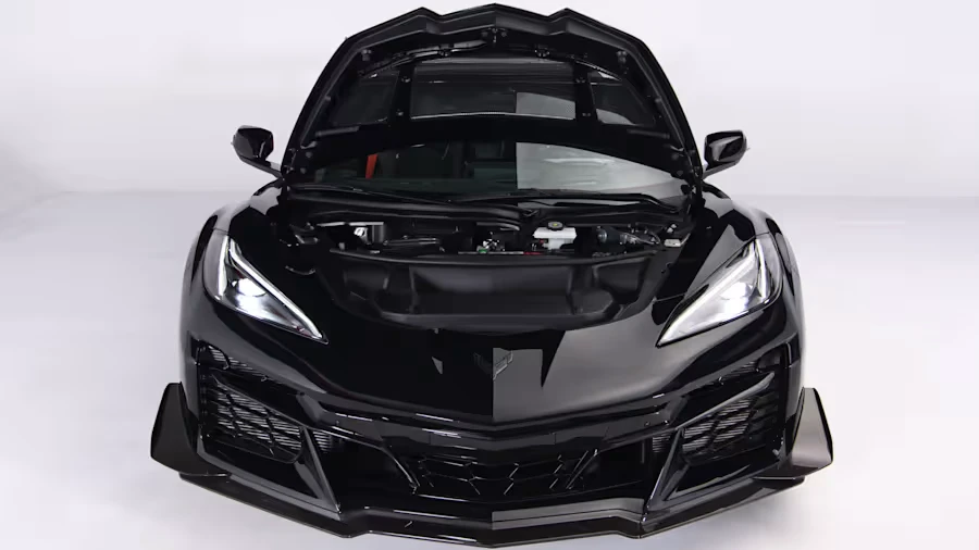 2026 Chevrolet Corvette C8 ZR1 - Image 14 of 31