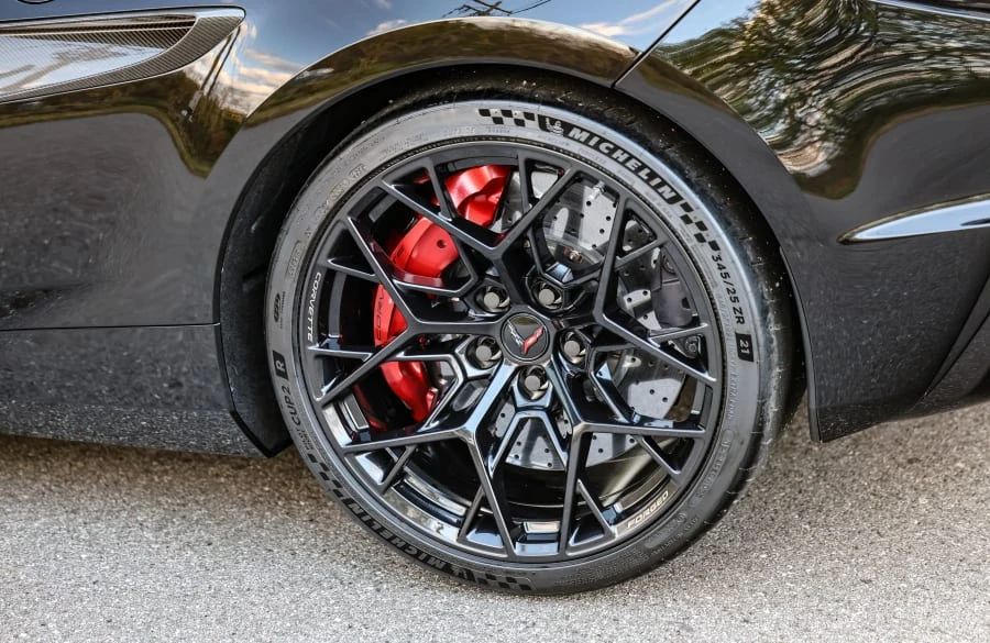 2026 Chevrolet Corvette C8 ZR1 - Image 24 of 31