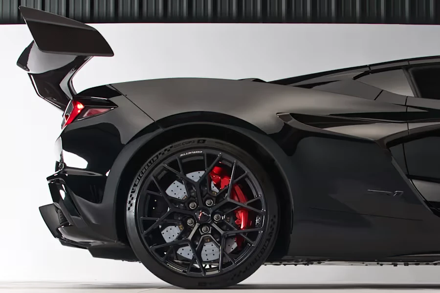 2026 Chevrolet Corvette C8 ZR1 - Image 25 of 31