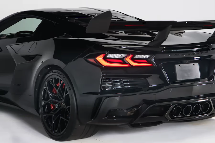 2026 Chevrolet Corvette C8 ZR1 - Image 30 of 31