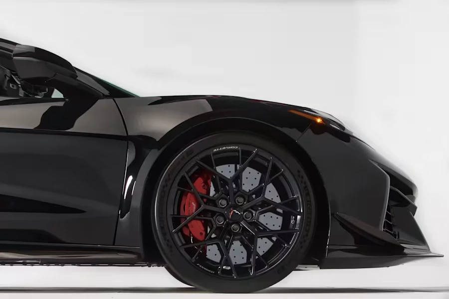 2026 Chevrolet Corvette C8 ZR1 - Image 26 of 31