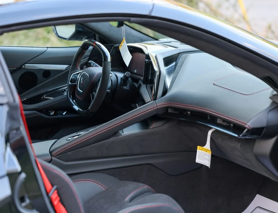 2026 Chevrolet Corvette C8 ZR1 - Image 28 of 31