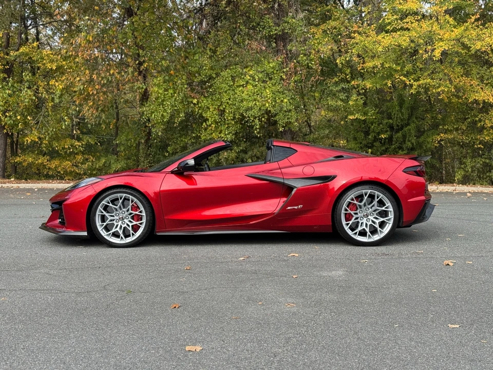 2026 Chevrolet Corvette C8 ZR1 - Image 7 of 12