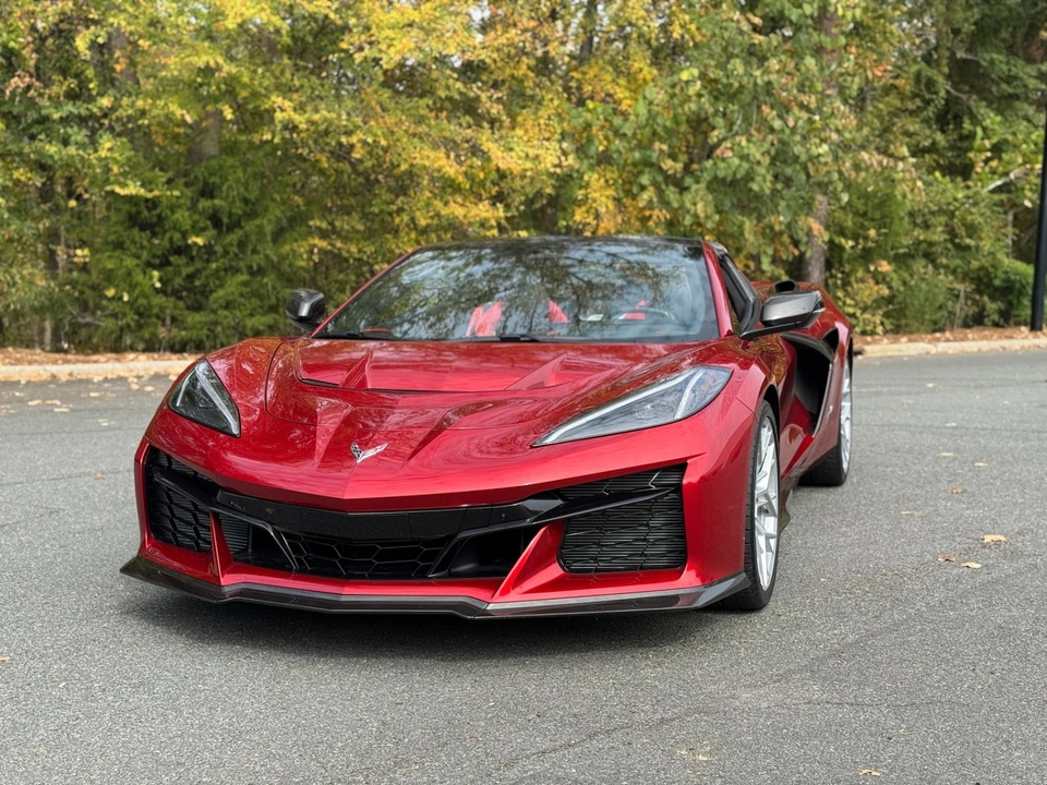 2026 Chevrolet Corvette C8 ZR1 - Image 3 of 12