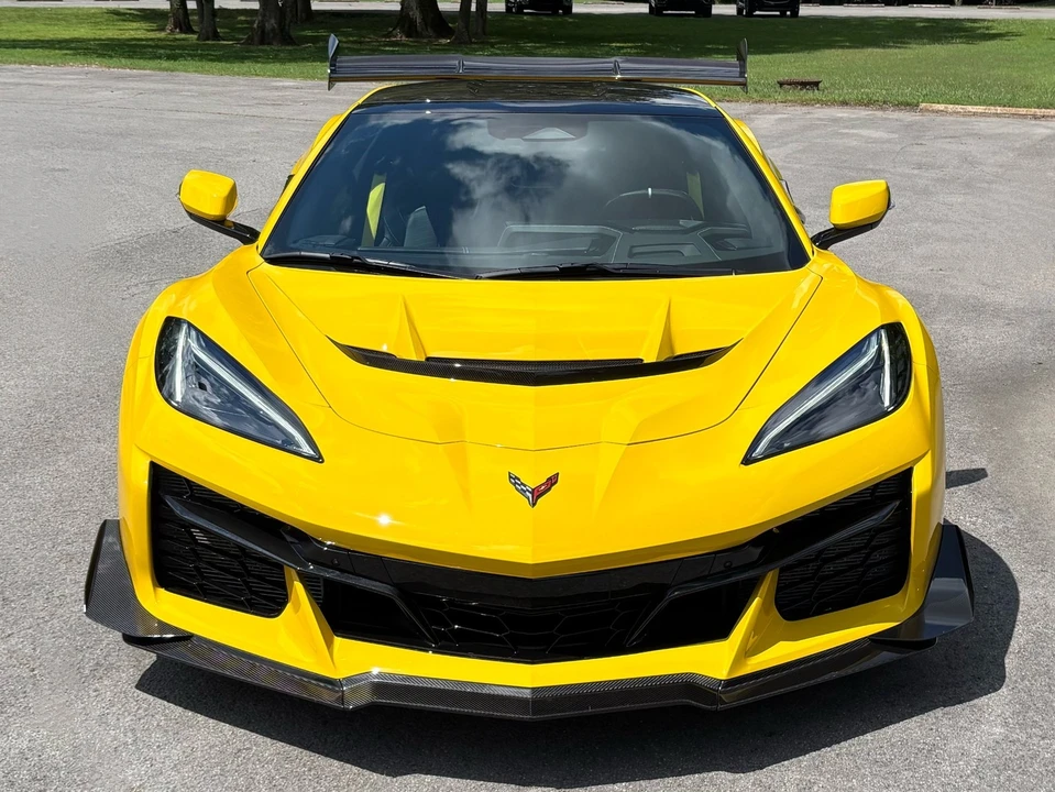 2026 Chevrolet Corvette C8 ZR1 - Image 5 of 31