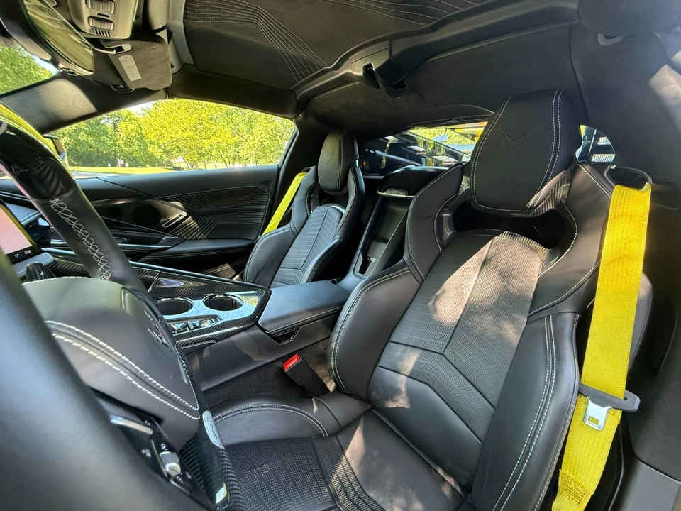 2026 Chevrolet Corvette C8 ZR1 - Image 11 of 31