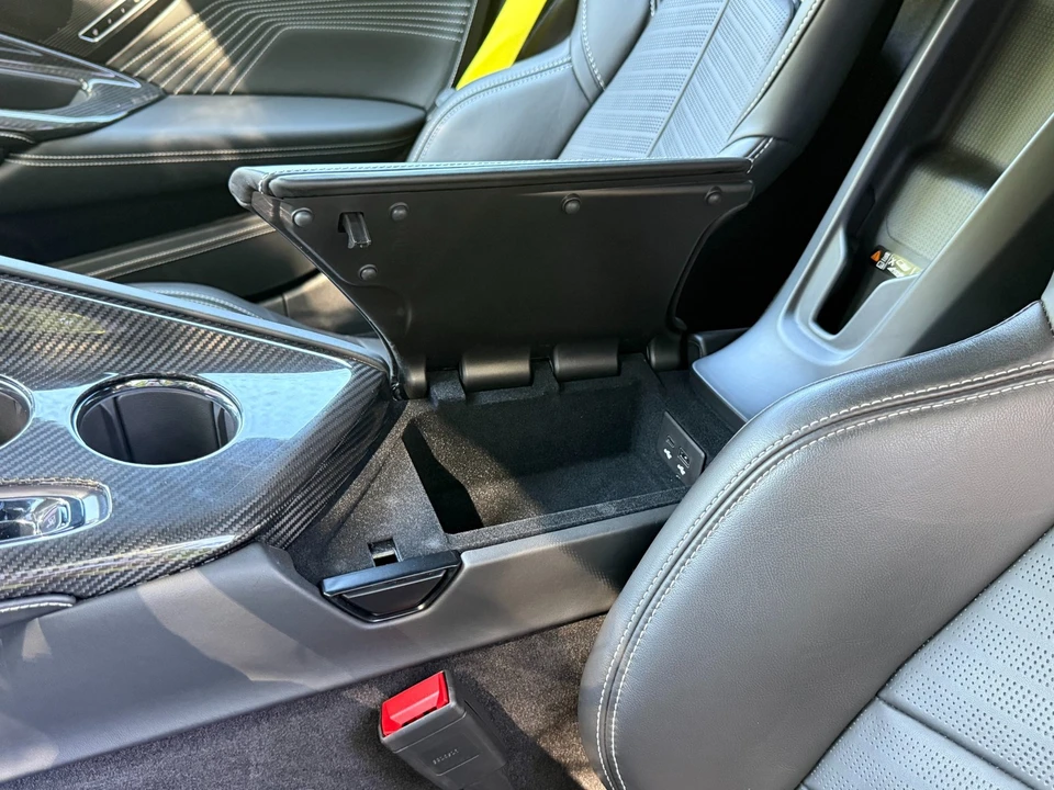 2026 Chevrolet Corvette C8 ZR1 - Image 12 of 31
