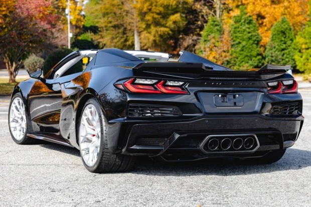 2026 Chevrolet Corvette C8 ZR1 - Image 2 of 8