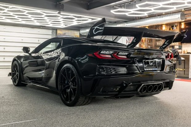 2026 Chevrolet Corvette C8 ZR1 - Image 2 of 6