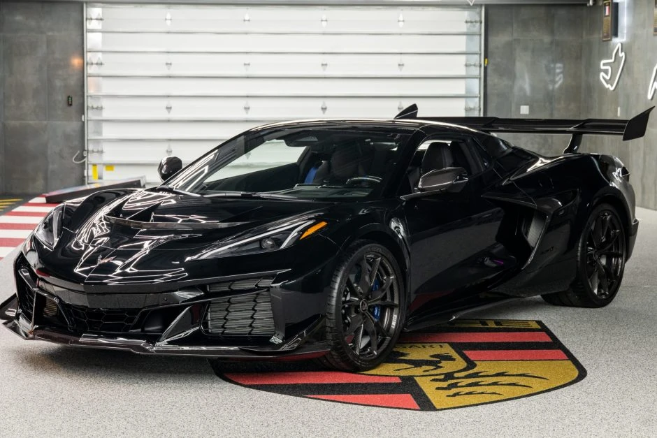 2026 Chevrolet Corvette C8 ZR1 - Image 1 of 6