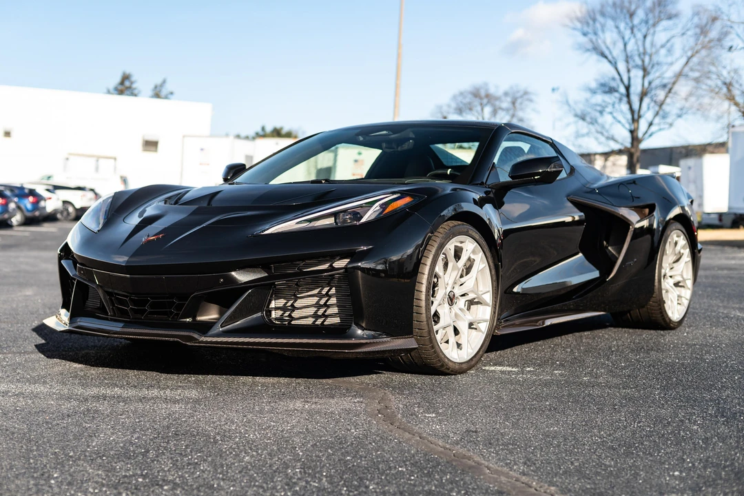 2026 Chevrolet Corvette C8 ZR1 - Image 6 of 31