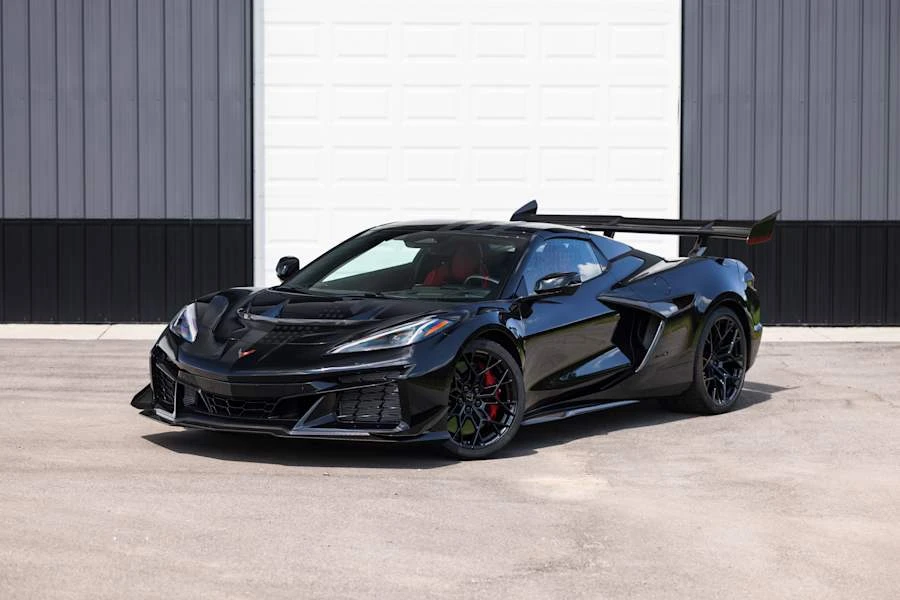 2026 Chevrolet Corvette C8 ZR1 - Image 24 of 31