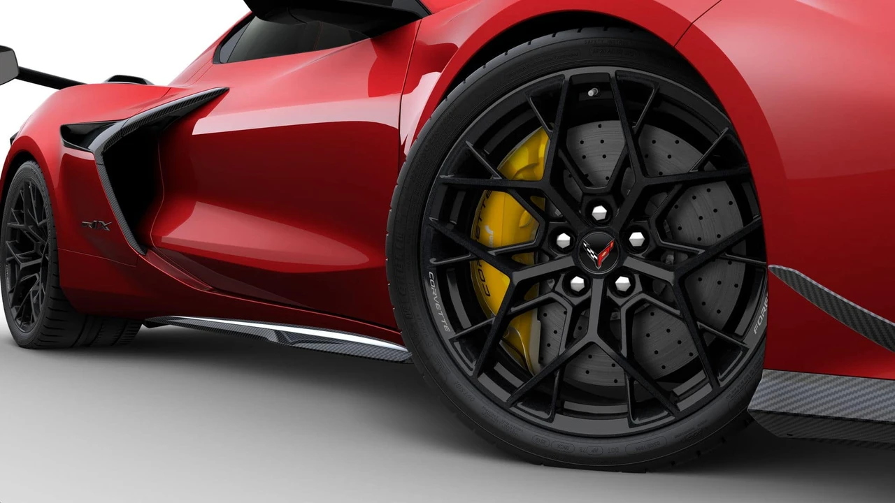 2026 Chevrolet Corvette C8 ZR1X - Image 6 of 11