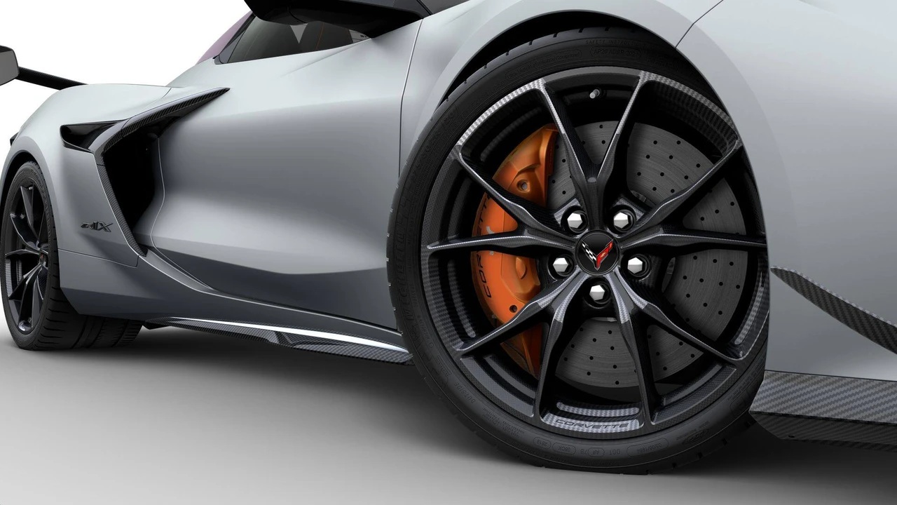 2026 Chevrolet Corvette C8 ZR1 - Image 6 of 11