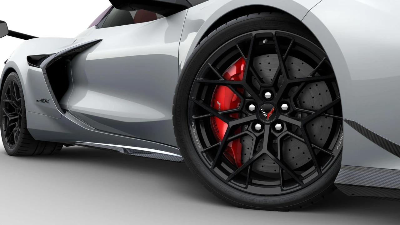 2026 Chevrolet Corvette C8 ZR1 - Image 30 of 31